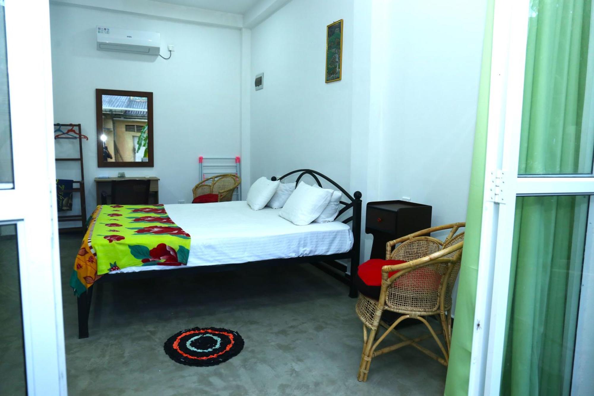 Sandy Palms Guesthouse 히카두와 외부 사진