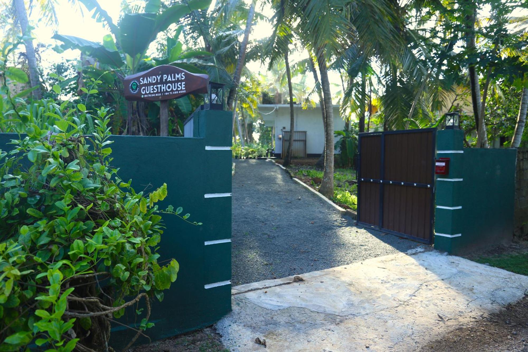 Sandy Palms Guesthouse 히카두와 외부 사진