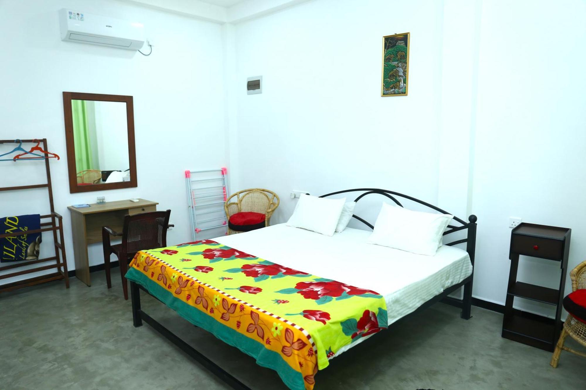 Sandy Palms Guesthouse 히카두와 외부 사진
