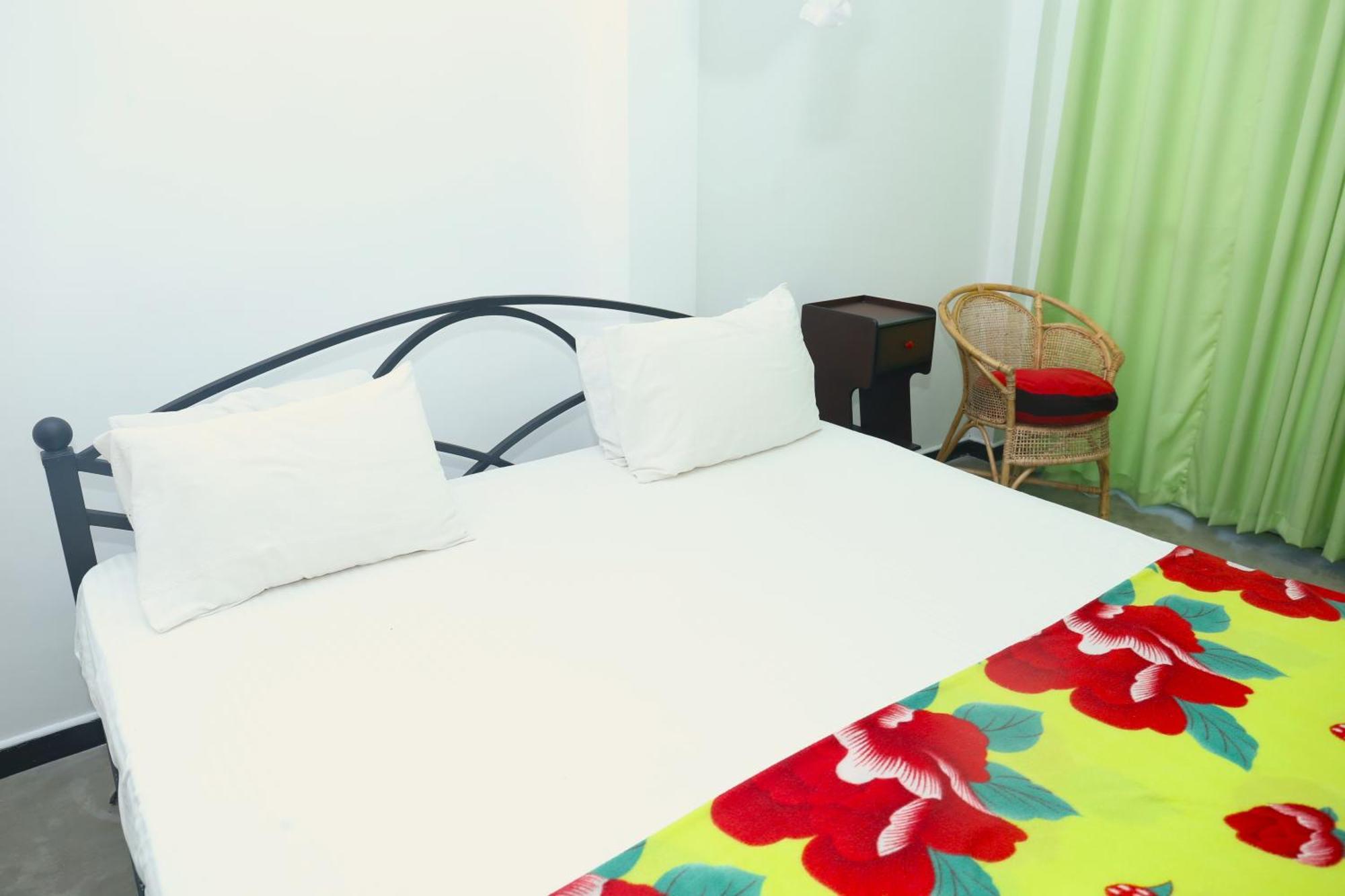 Sandy Palms Guesthouse 히카두와 외부 사진